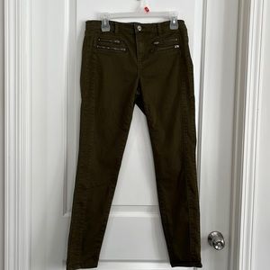 Reitmans army green jeans size 30